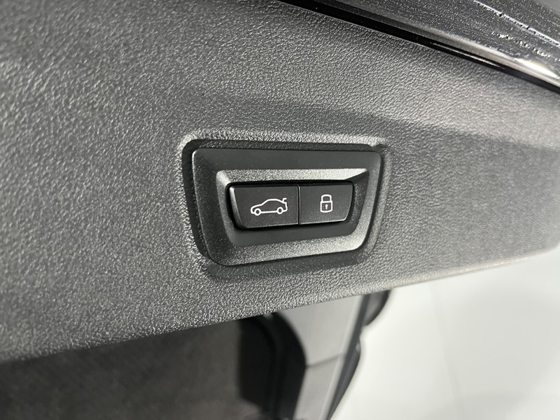 Used BMW i4 2025 for sale - 77270954: Photo 46