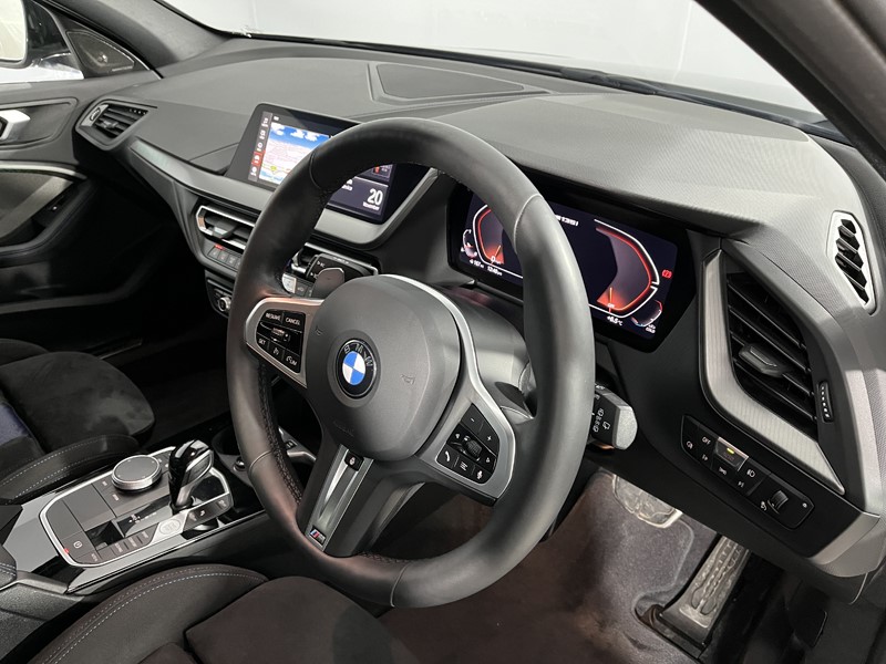 Used BMW 1 Series 2024 for sale - 76981900: Photo 6