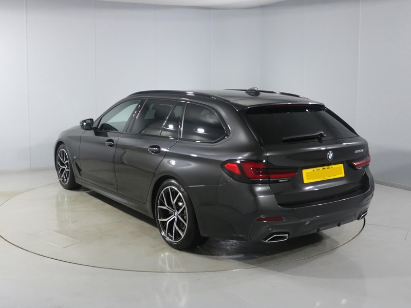 Used BMW 5 Series 2023 for sale - 76981198: Photo 2