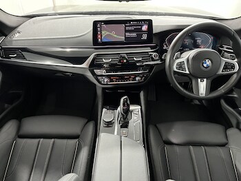 Used BMW 5 Series 2023 for sale - 76981198: Photo