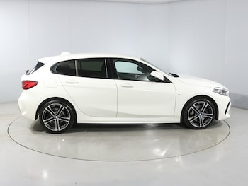 Used BMW 1 Series 2023 for sale - 77965402: Photo