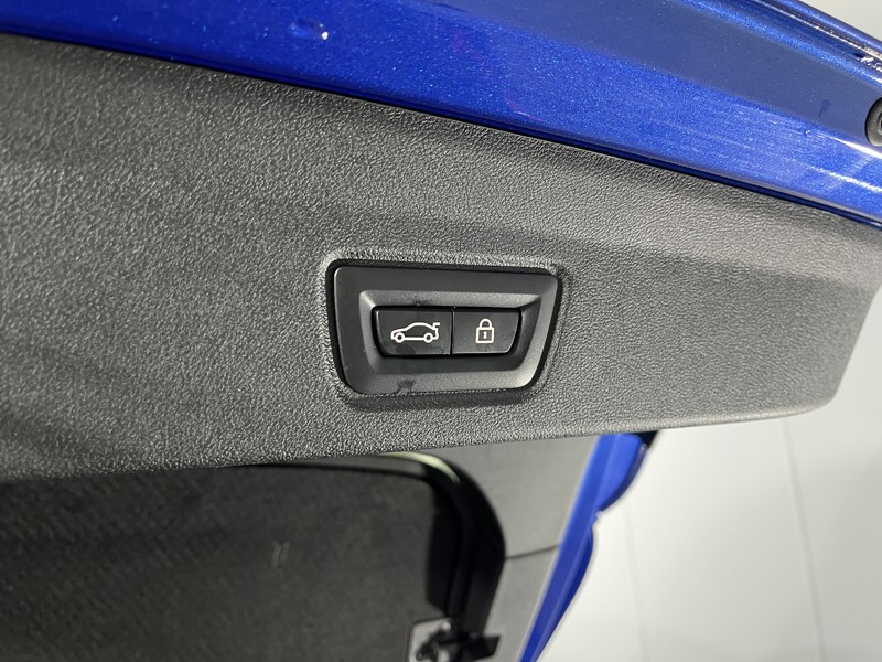 Used BMW i4 2022 for sale - 77025620: Photo 48