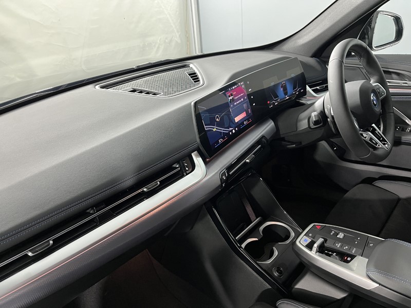 Used BMW iX1 2025 for sale - 77025603: Photo 7