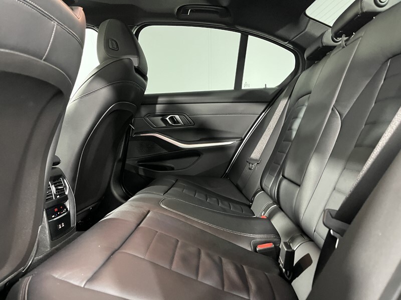 Used BMW 3 Series 2024 for sale - 77570166: Photo 38