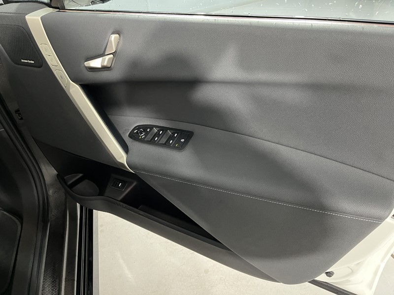 Used BMW iX 2022 for sale - 77945600: Photo 20