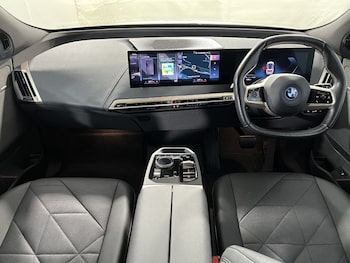 Used BMW iX 2022 for sale - 77945600: Photo