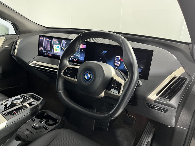 Used BMW iX 2022 for sale - 77945600: Photo 6