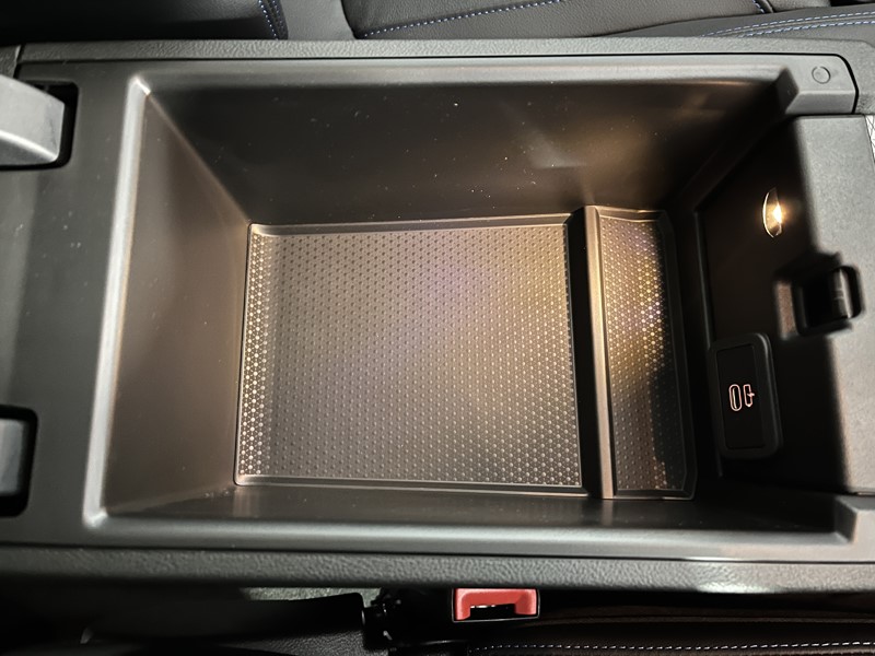 Used BMW 3 Series 2025 for sale - 77116193: Photo 25