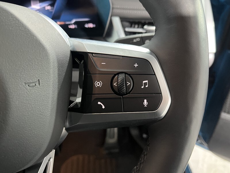 Used BMW iX1 2023 for sale - 77449926: Photo 25