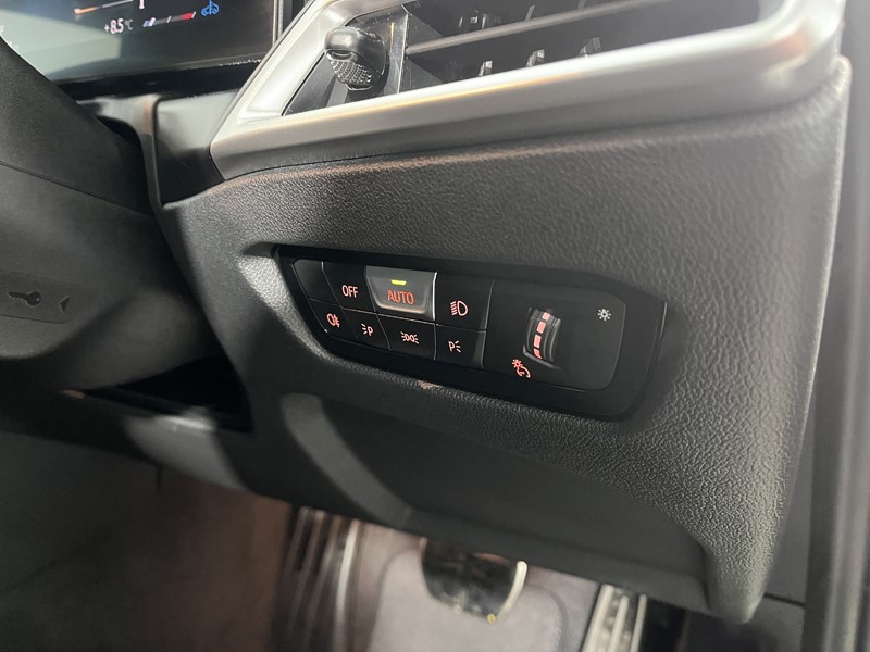 Used BMW 3 Series 2025 for sale - 77258409: Photo 21