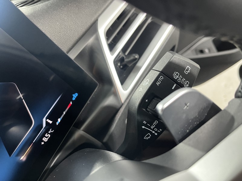 Used BMW 3 Series 2025 for sale - 77258409: Photo 25