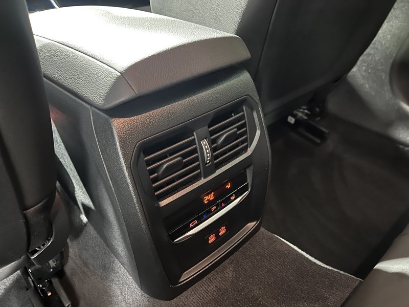 Used BMW 3 Series 2025 for sale - 77258409: Photo 40