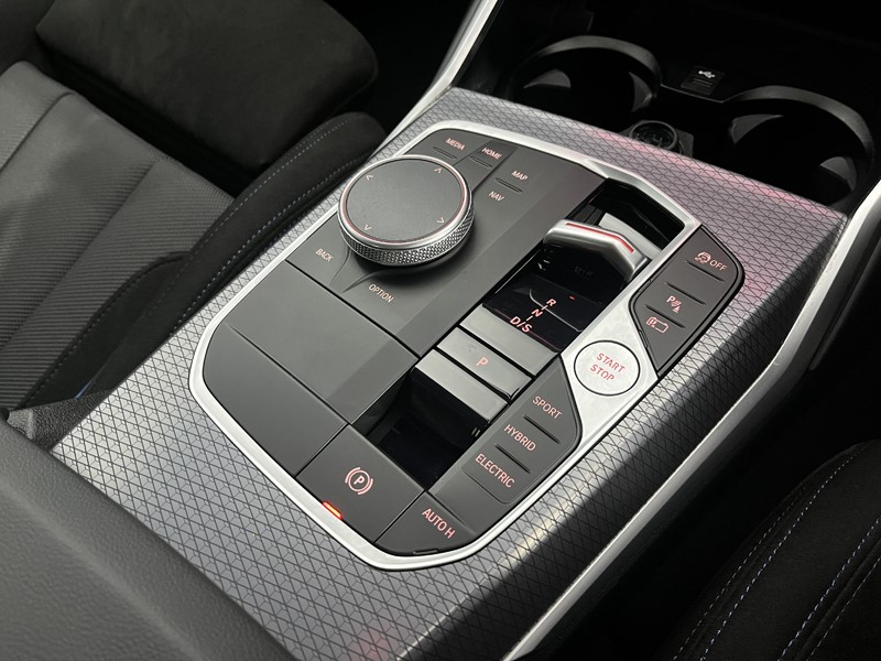 Used BMW 3 Series 2025 for sale - 76982269: Photo 10