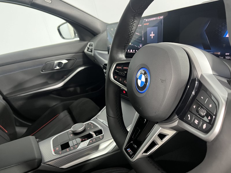 Used BMW 3 Series 2025 for sale - 76982269: Photo 22