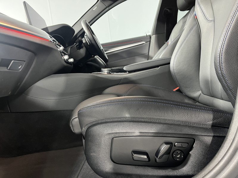 Used BMW 5 Series 2022 for sale - 77700980: Photo 35