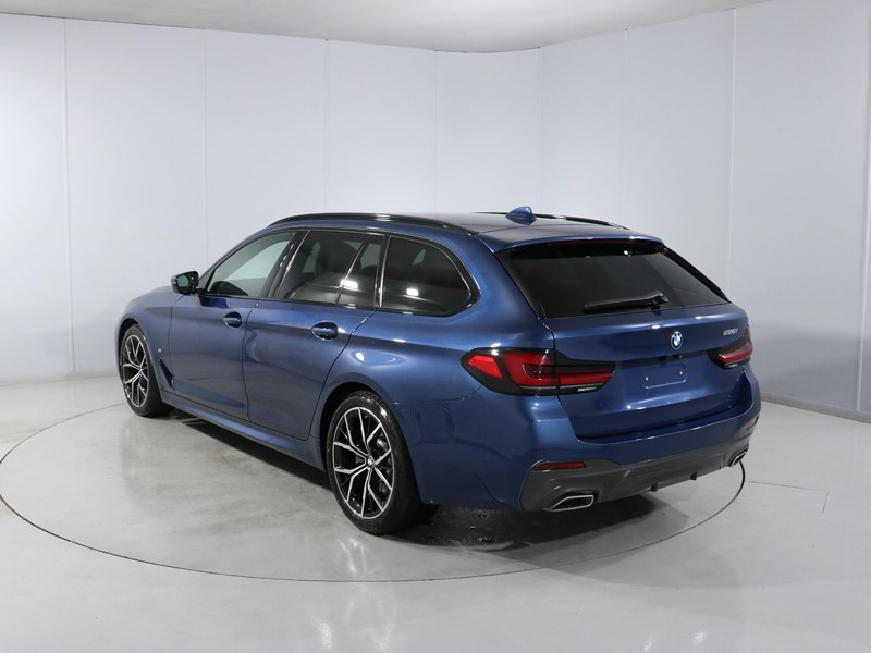 Used BMW 5 Series 2022 for sale - 78025629: Photo 2