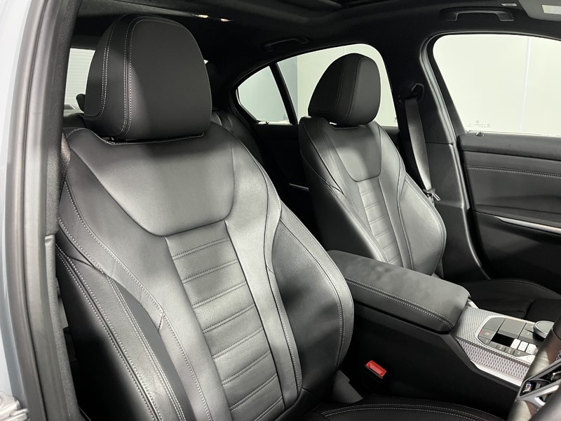 Used BMW 3 Series 2024 for sale - 76981151: Photo 11