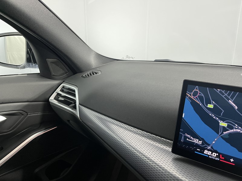 Used BMW 3 Series 2024 for sale - 76981151: Photo 27