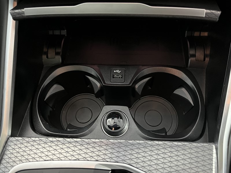 Used BMW 3 Series 2024 for sale - 76981151: Photo 33