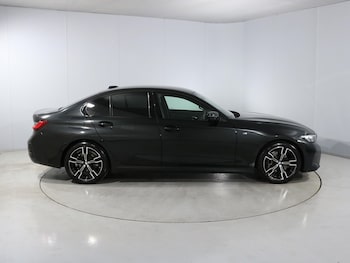 Used BMW 3 Series 2024 for sale - 78424157: Photo