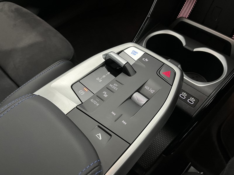 Used BMW iX1 2025 for sale - 77001418: Photo 10