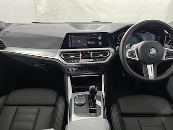 Used BMW 4 Series 2022 for sale - 77877709: Photo