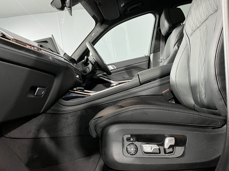 Used BMW X7 2025 for sale - 76982212: Photo 38