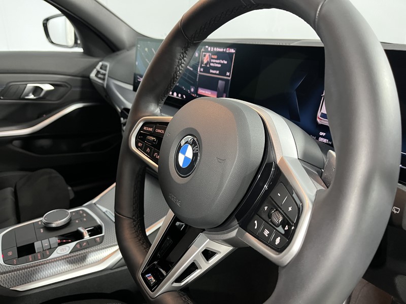 Used BMW 3 Series 2025 for sale - 77001445: Photo 22