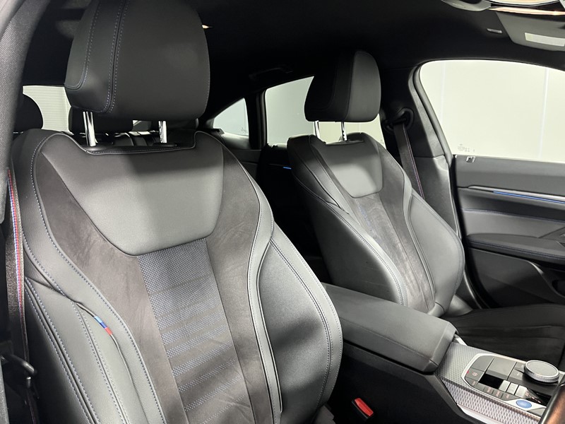 Used BMW i4 2023 for sale - 77653273: Photo 11