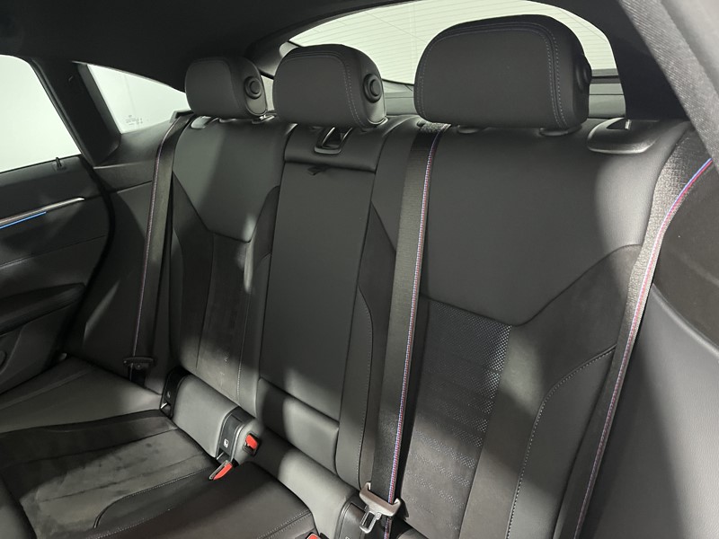 Used BMW i4 2023 for sale - 77653273: Photo 12