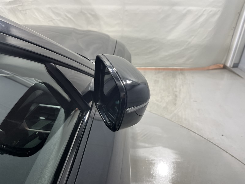 Used BMW i4 2023 for sale - 77653273: Photo 42