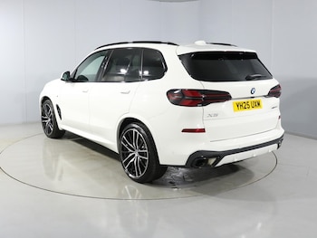 Used BMW X5 2025 for sale - 76980893: Photo