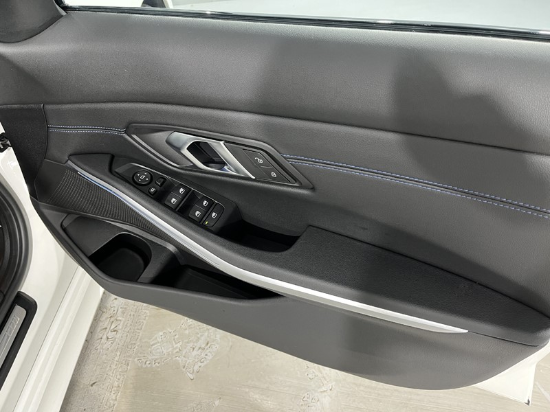 Used BMW 3 Series 2024 for sale - 77151635: Photo 20