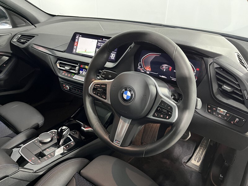 Used BMW 1 Series 2024 for sale - 78081234: Photo 6