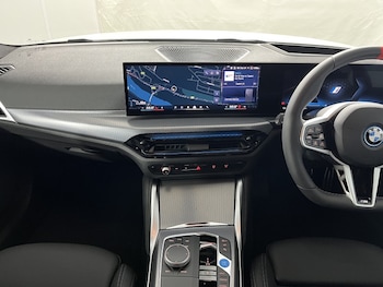 Used BMW i4 2025 for sale - 77025585: Photo