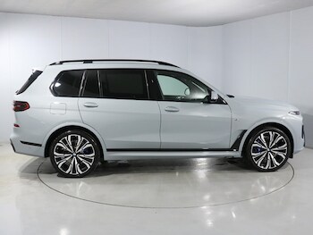 Used BMW X7 2025 for sale - 78523760: Photo