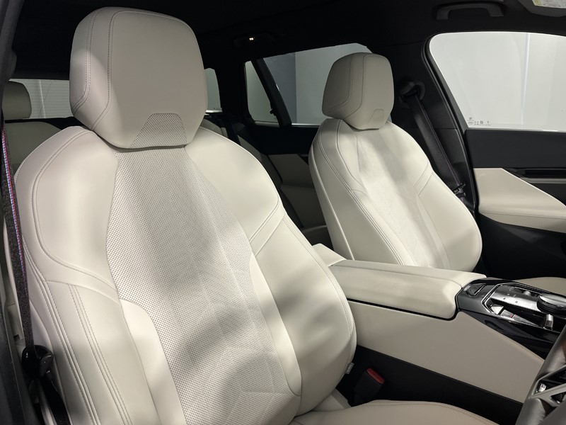 Used BMW 5 Series 2024 for sale - 76980824: Photo 11