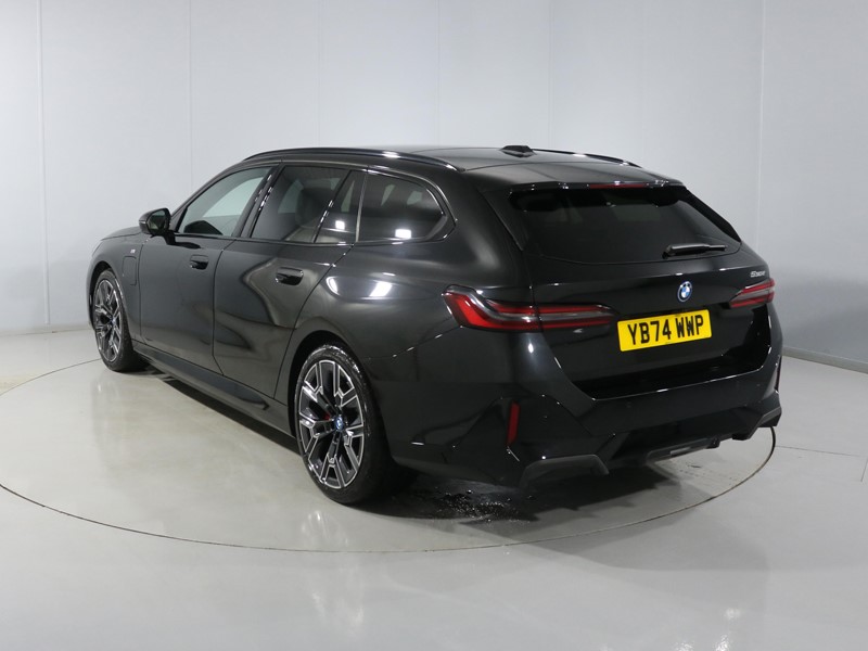 Used BMW 5 Series 2024 for sale - 76980824: Photo 2