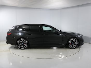 Used BMW 5 Series 2024 for sale - 76980824: Photo