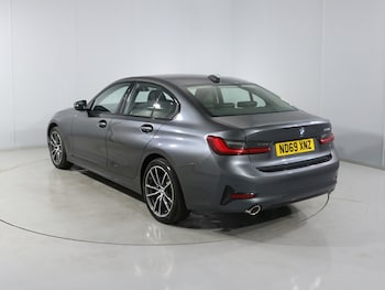 Used BMW 3 Series 2020 for sale - 79263901: Photo