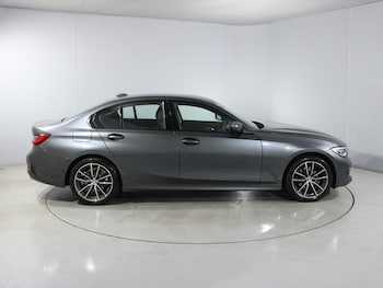 Used BMW 3 Series 2020 for sale - 79263901: Photo