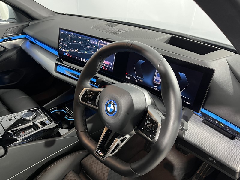 Used BMW i5 2025 for sale - 76981459: Photo 6