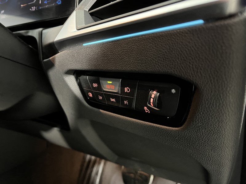 Used BMW 3 Series 2024 for sale - 77834024: Photo 21