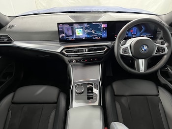 Used BMW 3 Series 2024 for sale - 77834024: Photo