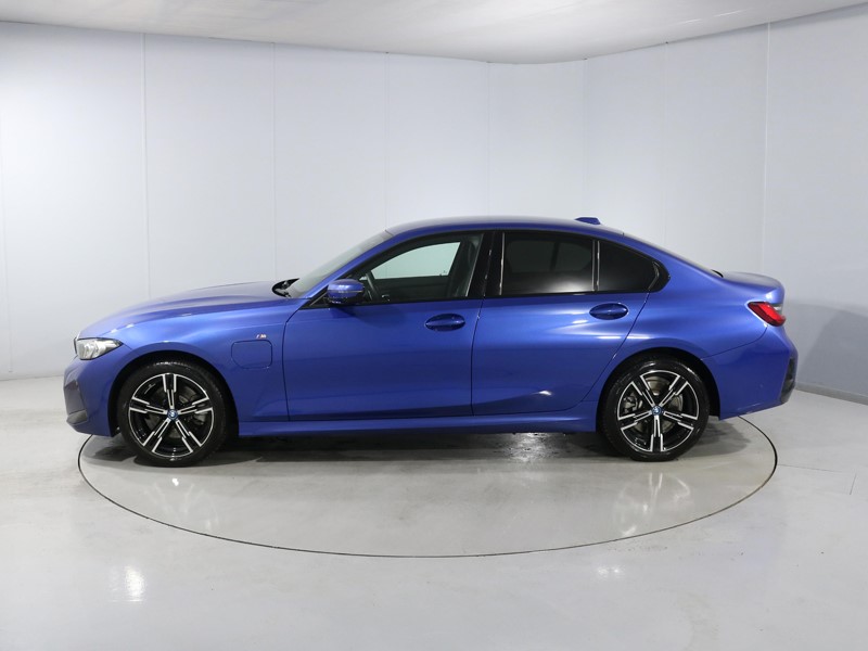 Used BMW 3 Series 2024 for sale - 77834024: Photo 51