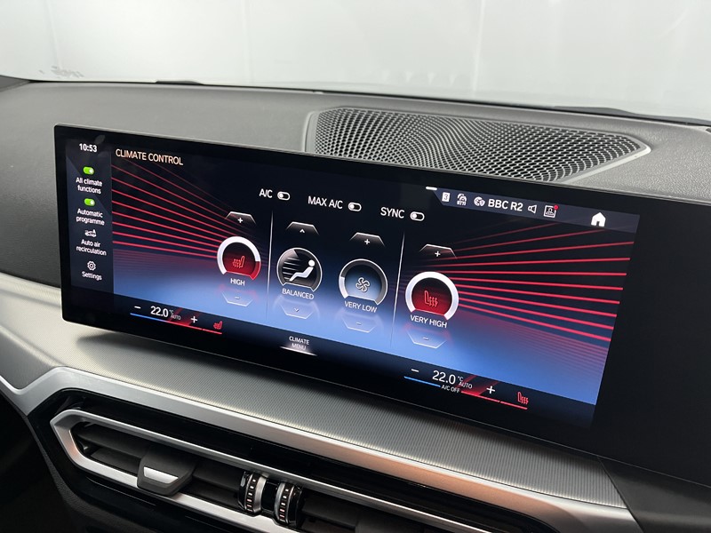 Used BMW 3 Series 2024 for sale - 77636275: Photo 33