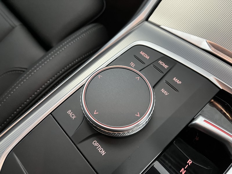 Used BMW 3 Series 2024 for sale - 77636275: Photo 35