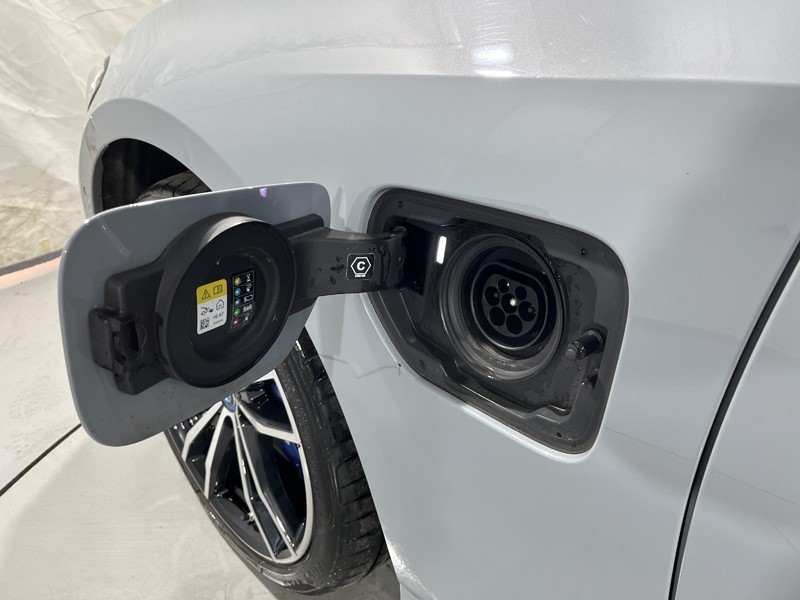 Used BMW 3 Series 2024 for sale - 77636275: Photo 47