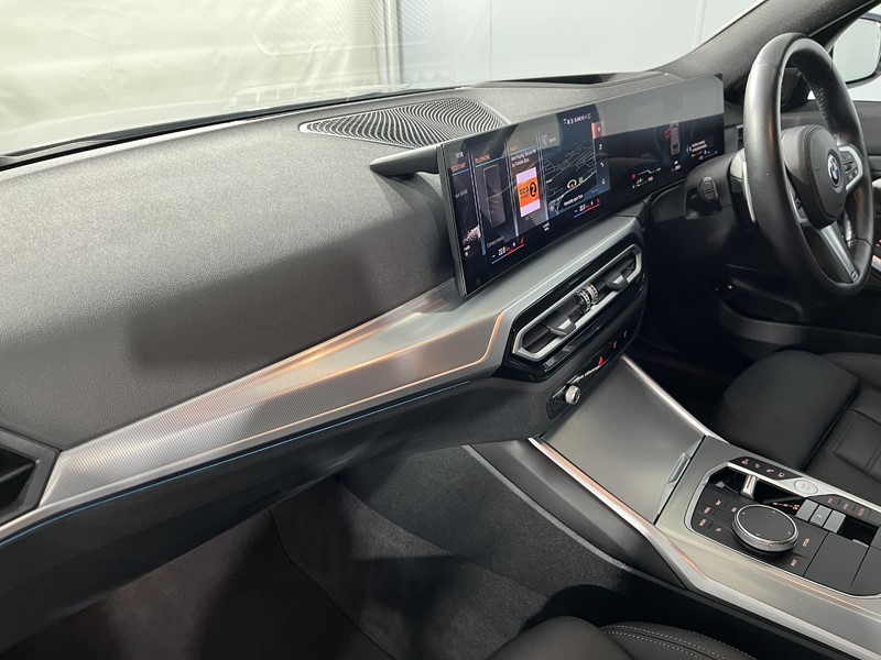 Used BMW 3 Series 2024 for sale - 77636275: Photo 7