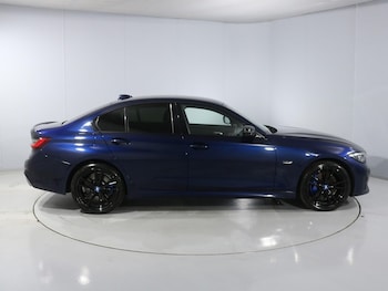 Used BMW 3 Series 2021 for sale - 77435209: Photo